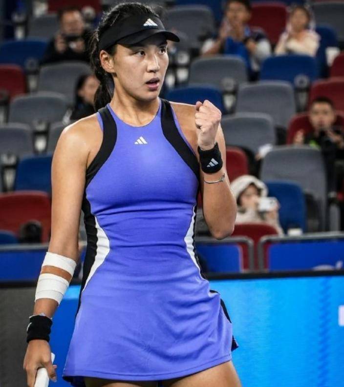 态度不仅体 态度不仅体